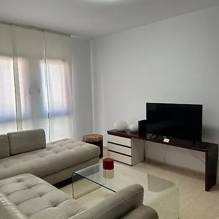 Red House Salinetas شقة
